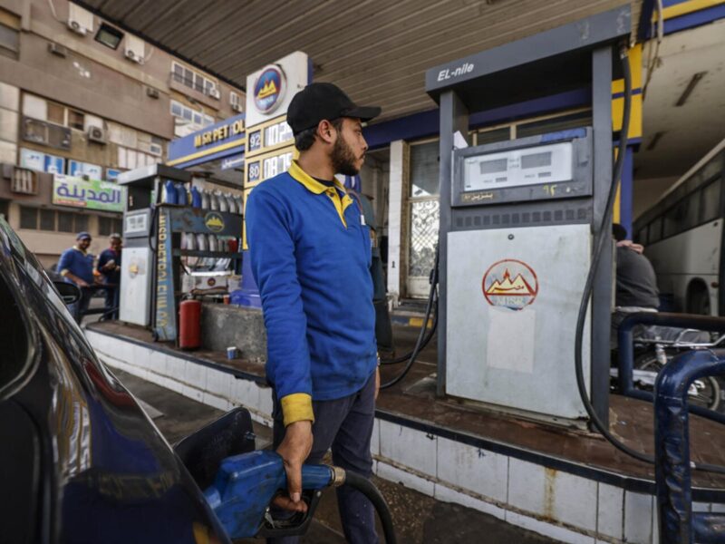 السعر اتحدث الجمعة رسمي .. أسعار البنزين اليوم السبت 24/5/2025 هتخليك تحسب تاني مقارنة دقيقة