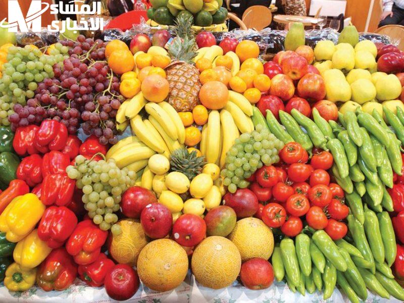 الأسعار بترقص في السوق .. تعرف علي أسعار الفواكه والخضروات اليوم الجمعة 16/5/2025 في سوق العبور