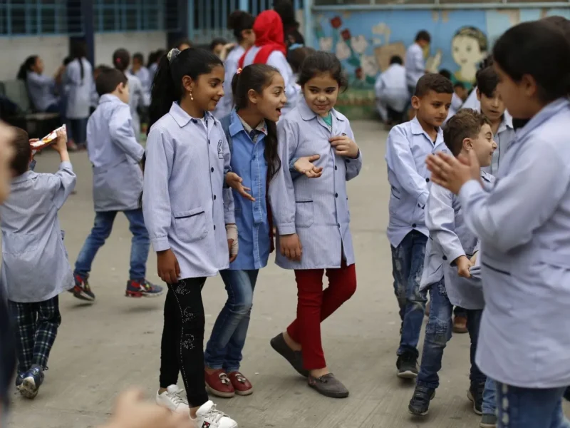 العطلات نزلت بتواريخ جديدة.. رزمانة العطل المدرسية للطلاب في الجزائر 2025 تقويم مفصّل
