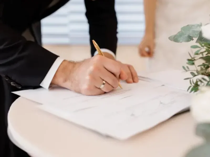 قانون الزواج قلب الحسابات.. حقيقة صرف 20 ألف دينار بعد تعديل قانون الزواج في الجزائر 2025 مفاجأة مختلفة