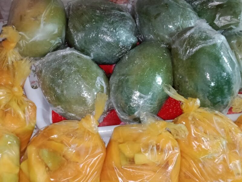 طعم الصيف في الفريزر دايمًا .. تخزين المانجو بأسرار الشيفات نضارة مستمرة