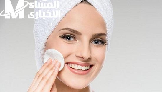 الكوافير خرج من بيتك.. روتين يومي لتنظيف البشرة في المنزل بخطوات بسيطة تغنيكي عن الذهاب للكوافير