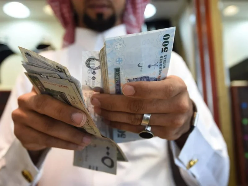 رسميا التحويل نزل للبنوك .. معاشات المتقاعدين في السعودية يونيو 2025