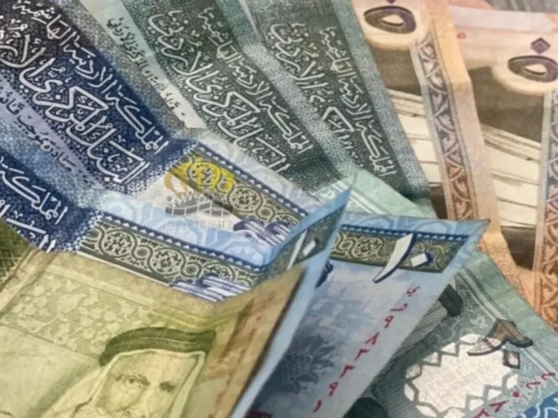 زيادة رواتب المتقاعدين العسكريين