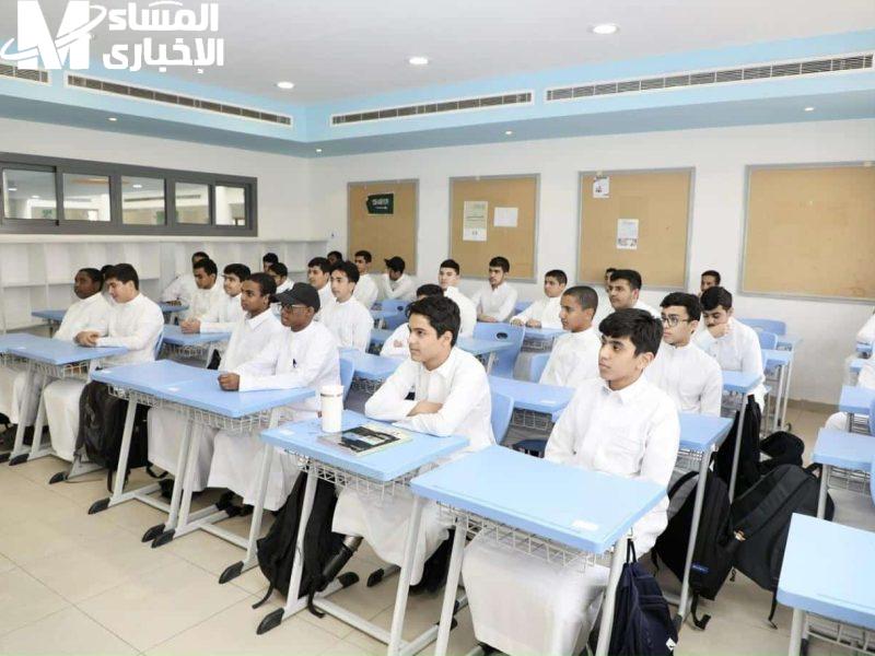 الاختبارات قربت تطرق الأبواب.. كم باقي على اختبارات النهائية للطلاب في السعودية تفاصيل مؤكدة