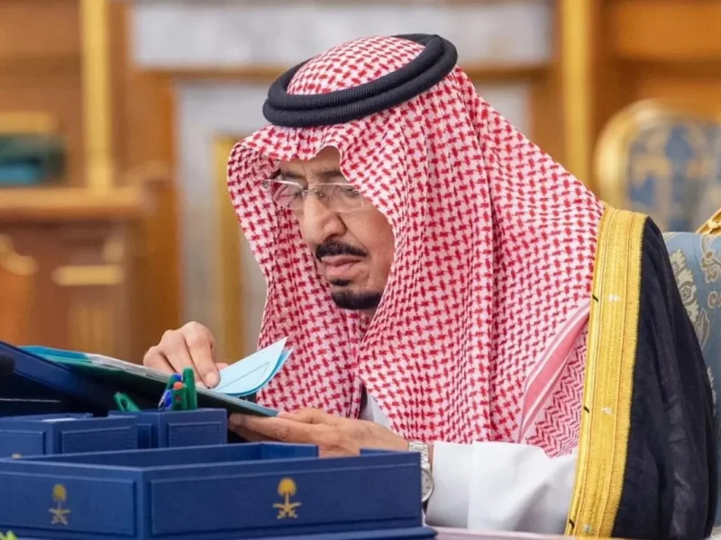 الدعم نازل بأوامر ملكية .. مكرمة جديدة من الملك في السعودية 1446 فلووس مباشرة