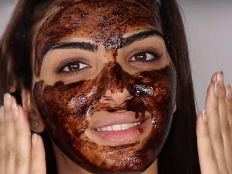 القهوة قالت كفاية شياكة .. ماسك القهوة للبشرة والتفتيح إشراقة من أول مرة
