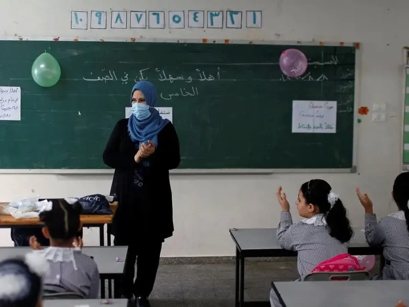 تعليمية جديدة على السريع .. بطريقة وشروط التقديم خطوات التقديم في وظيفة معلم مساعد 2025 منافسة مشتعلة