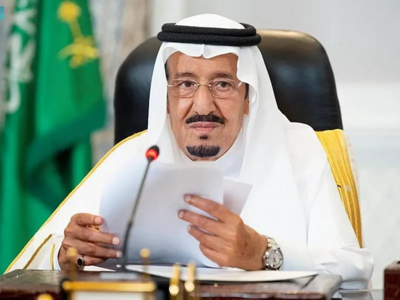 فلوس الملك توصل فوريًا .. مكرمة جديدة من الملك في السعودية 1446 فلووس ودعم للأسر المحتاجة مساعدة حقيقية