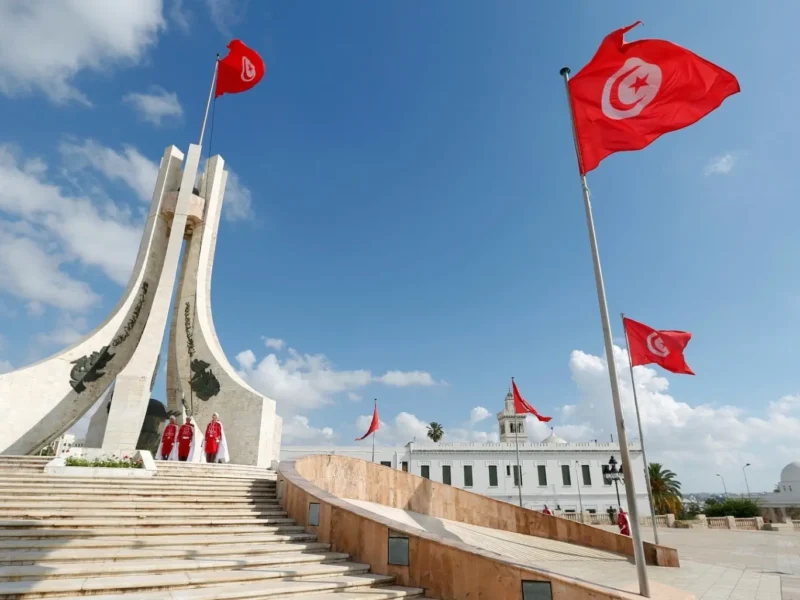 التسجيل اتفتح من الزحمة.. وزارة الشؤون توضح شروط منحة تونس للأسر المستحقة 2025