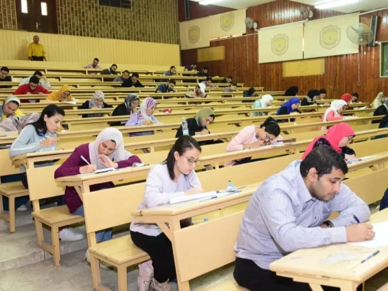 هام للطلاب استعدوا جيدًا.. مواعيد امتحانات الجامعات الترم الثاني 2025 | جدول رسمي وتنظيم واضح لجميع الكليات