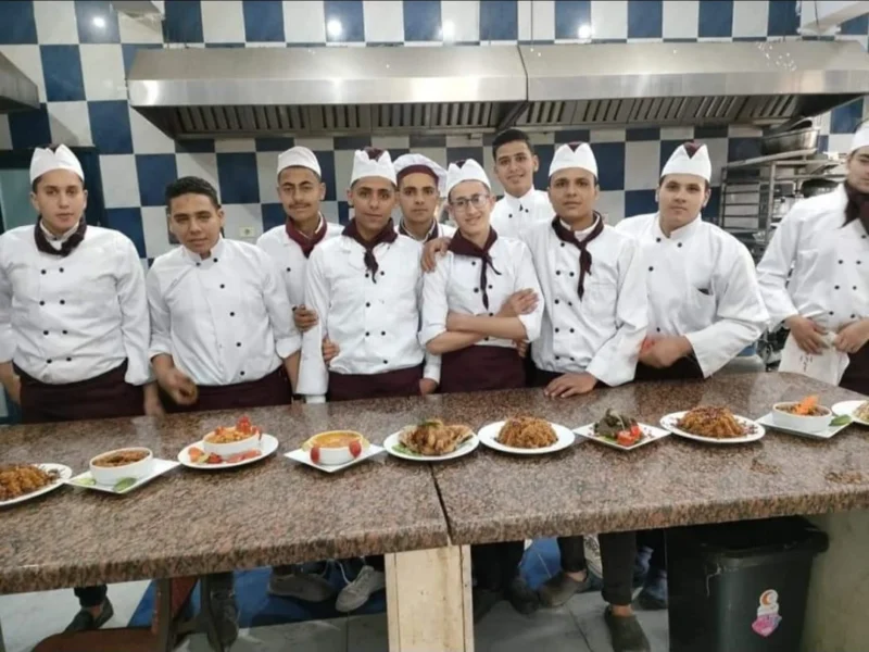 استعد للعودة.. خطوات التسجيل في المدرسة الفندقية 2025 تأهيل مهني