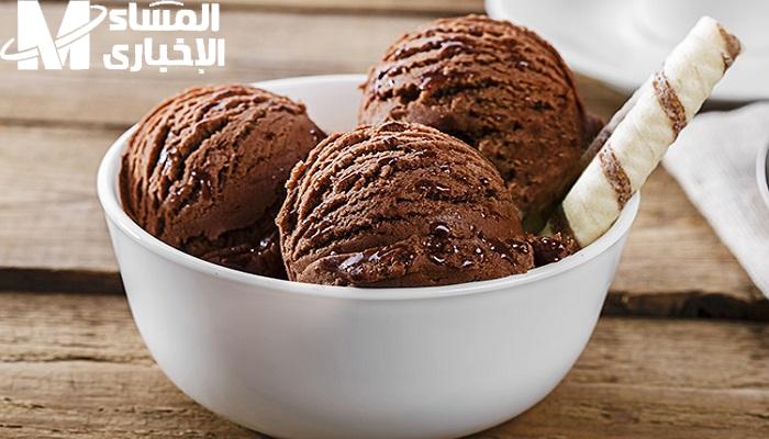 جمّد الحلا.. آيس كريم الشوكولاتة بالكاكاو الغني متعة مجمدة