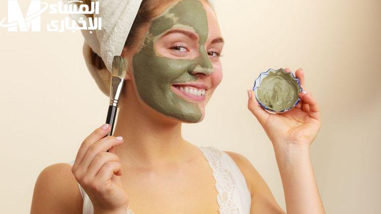 قولي وداعًا للتصبغات تمامًا.. ماسكات منزلية لتنظيف وتفتيح البشرة بنعومة تامة