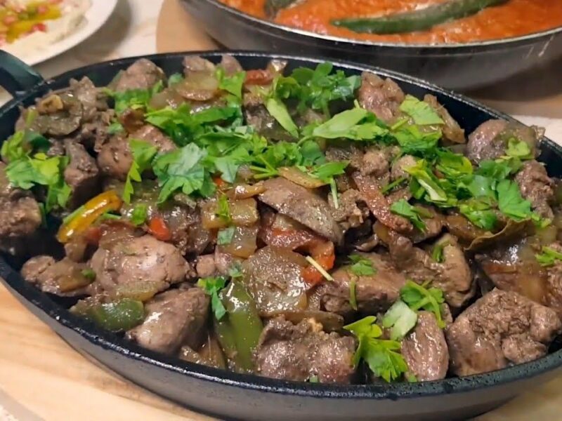 الكبدة نادت المطبخ.. طريقة عمل كبدة دجاج قوام رهيب لزج لذيذ