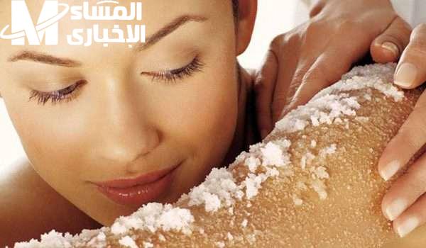 نعومة بسيطة.. إزالة الشعر بالملح في 3 دقائق لبشرة كالأطفال