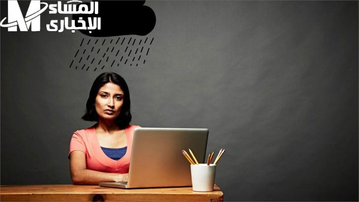 ما تخليش الأخبار تسيطر على يومك.. تعرّف على 8 طرق تمنع التصفح السلبي وتحافظ على توازنك النفسي