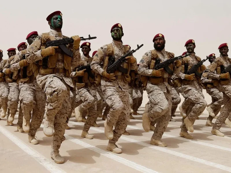 الإعفاء نزل بالشروط.. قانون الخدمة العسكرية في الجزائر 2025 يفاجئ الشباب خبر عاجل