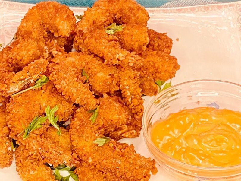 جمبري مقلي مقرمش.. الغطسة في الطحينة دي تسرّحك