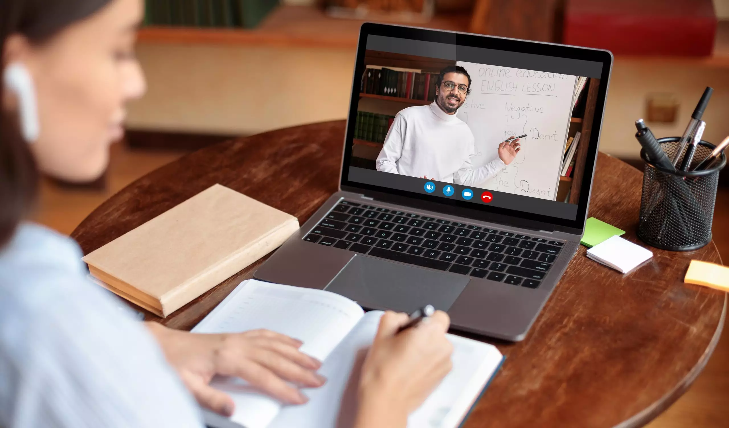 منصة تعلم أون لاين