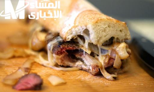 ساندويش ستيك بالجبن