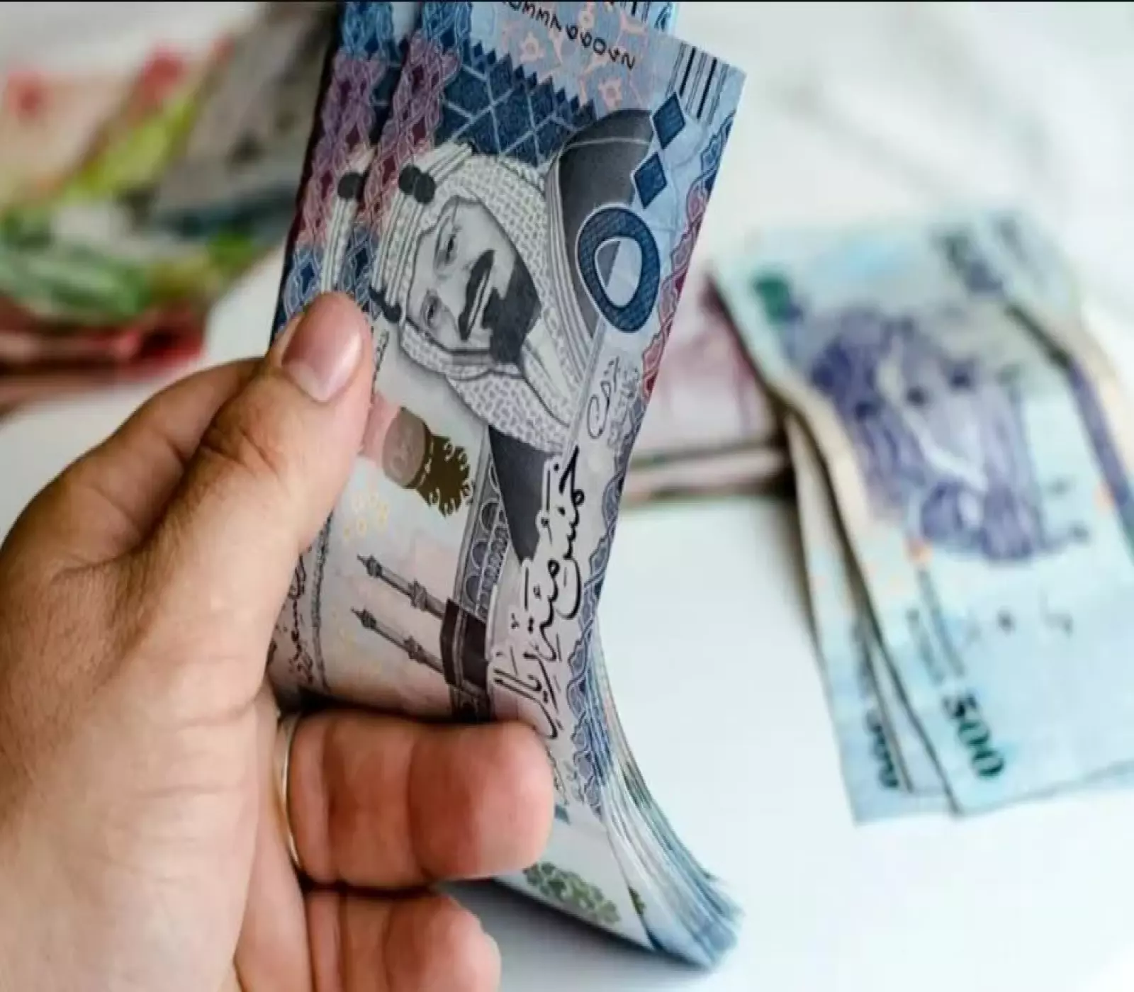 الإعانة المالية السعودية