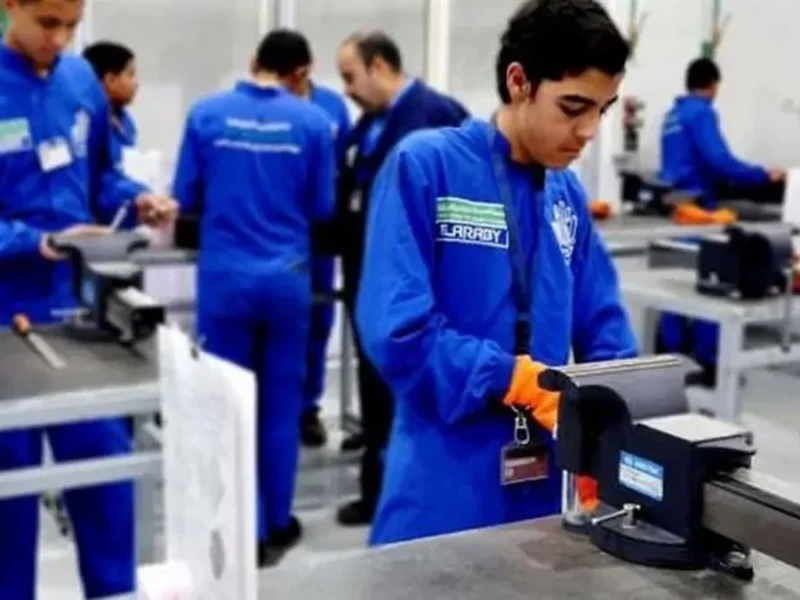 اختار طريقك من بدري.. بدائل الثانوية العامة 2025 مدارس تضمن التوظيف مستقبلك يبدأ هنا