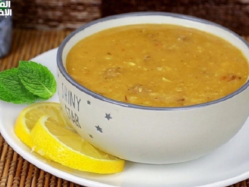 مفيدة ليكي ولولادك..طريقة عمل شوربة الشوفان بالدجاج للرجيم