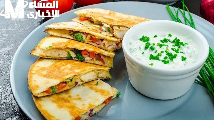 كاساديا ميني بالدجاج