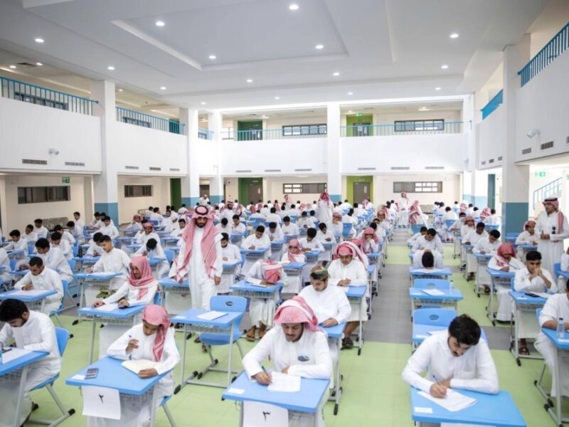 الاستعداد بدأ في الفصول.. بدء اختبارات منتصف الفصل الثالث اعرف الجدول الآن