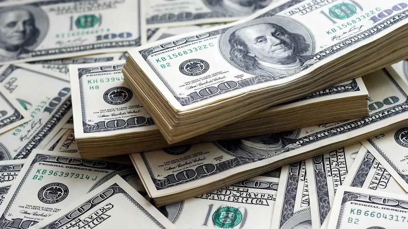 4000 دولار