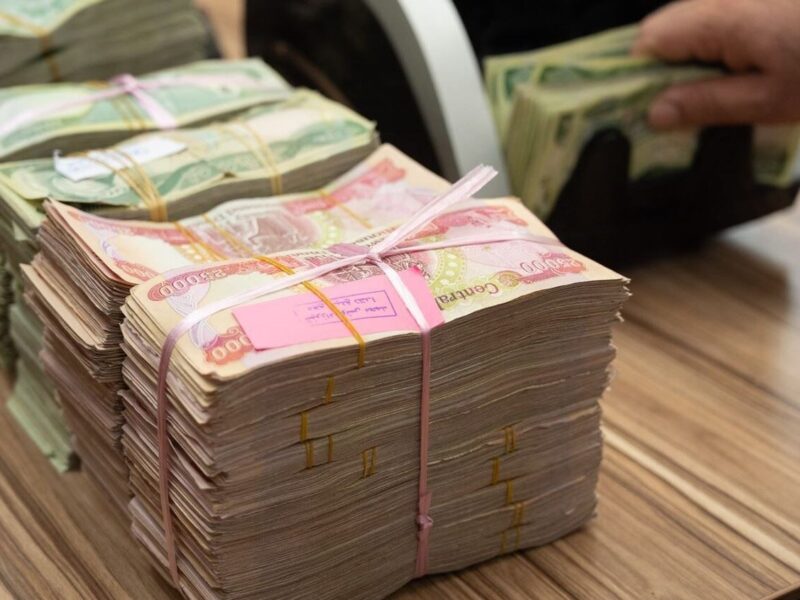 كشوف رواتب يوليو أصبحت جاهزة.. سلم رواتب المتقاعدين والعسكريين في الجزائر شوف راتبك الجديد