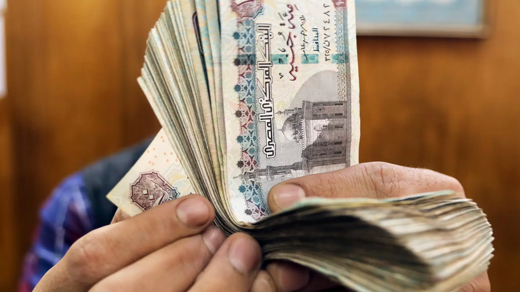 زيادة الرواتب والمعاشات