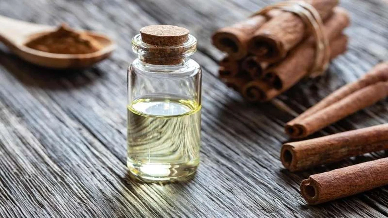 زيت الزيتون مع القرفة